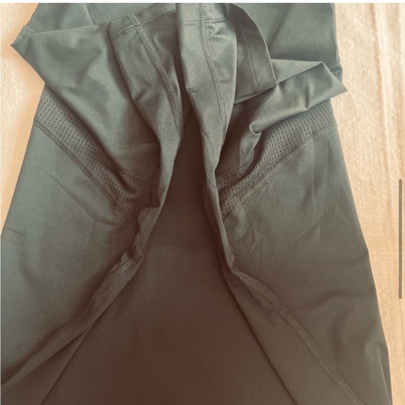 Nike PRO Hypercool Training Top - Picture 6 of 12